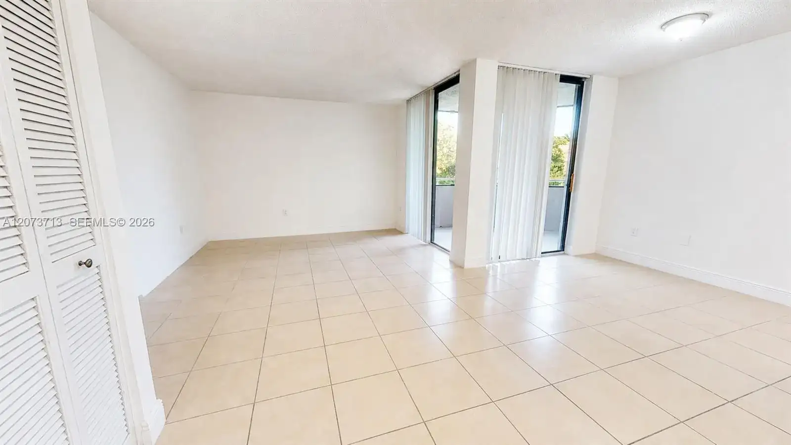 8215 SW 152nd Ave # 205, Miami FL 33193 photo 3