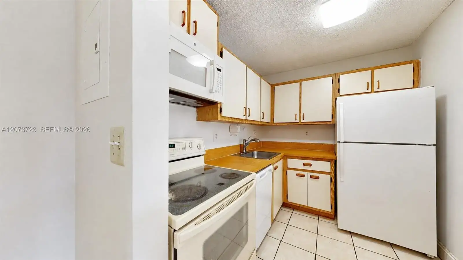 15600 SW 80th St # 304, Miami FL 33193 photo 5