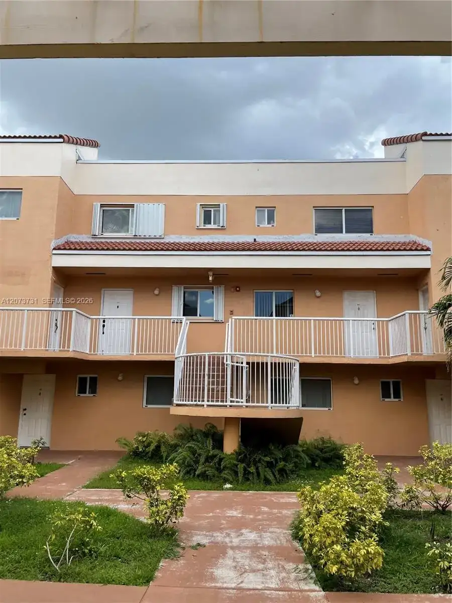 14911 SW 80th St # 203, Miami FL 33193 photo 3