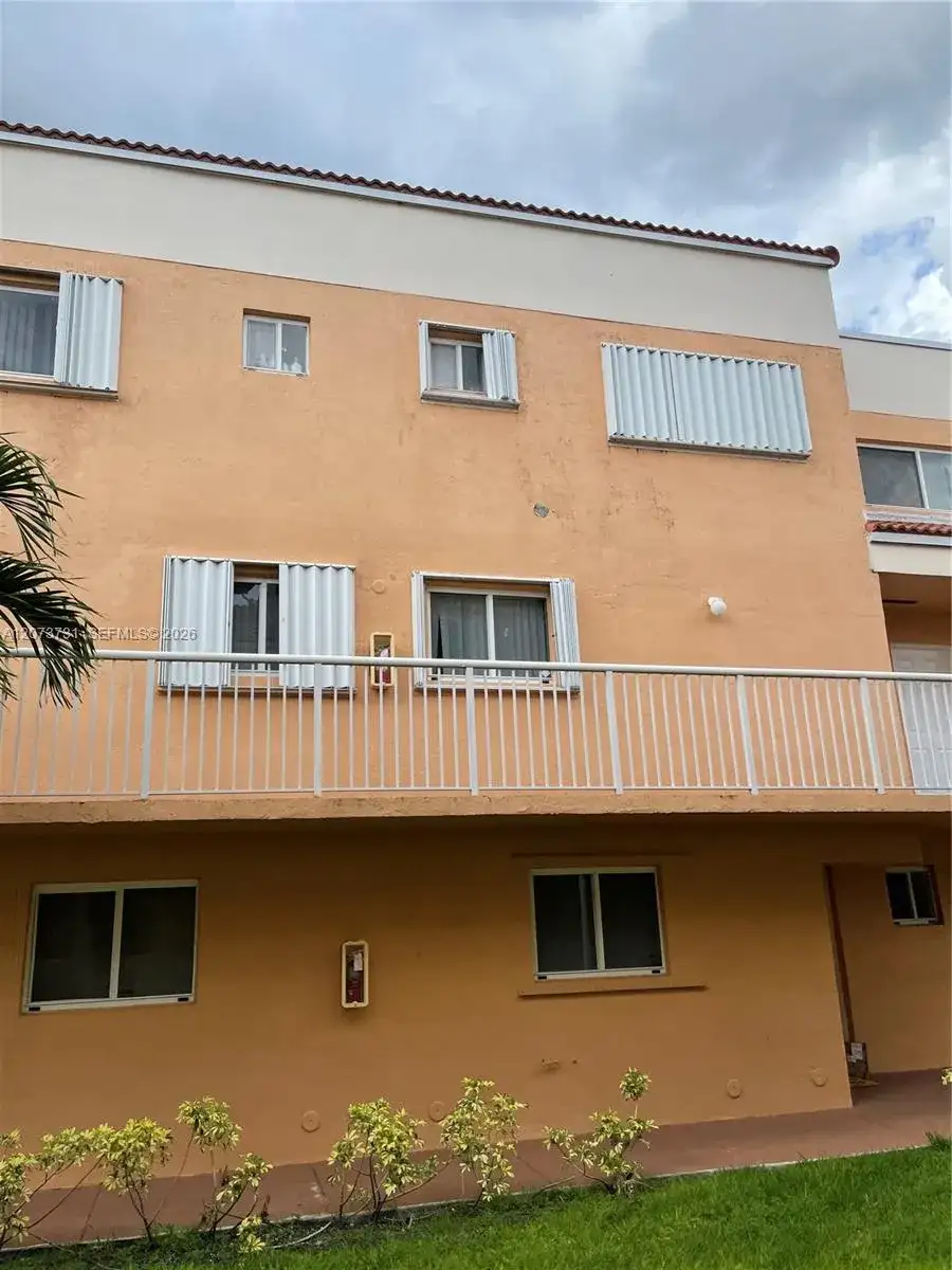 14911 SW 80th St # 203, Miami FL 33193 photo 4