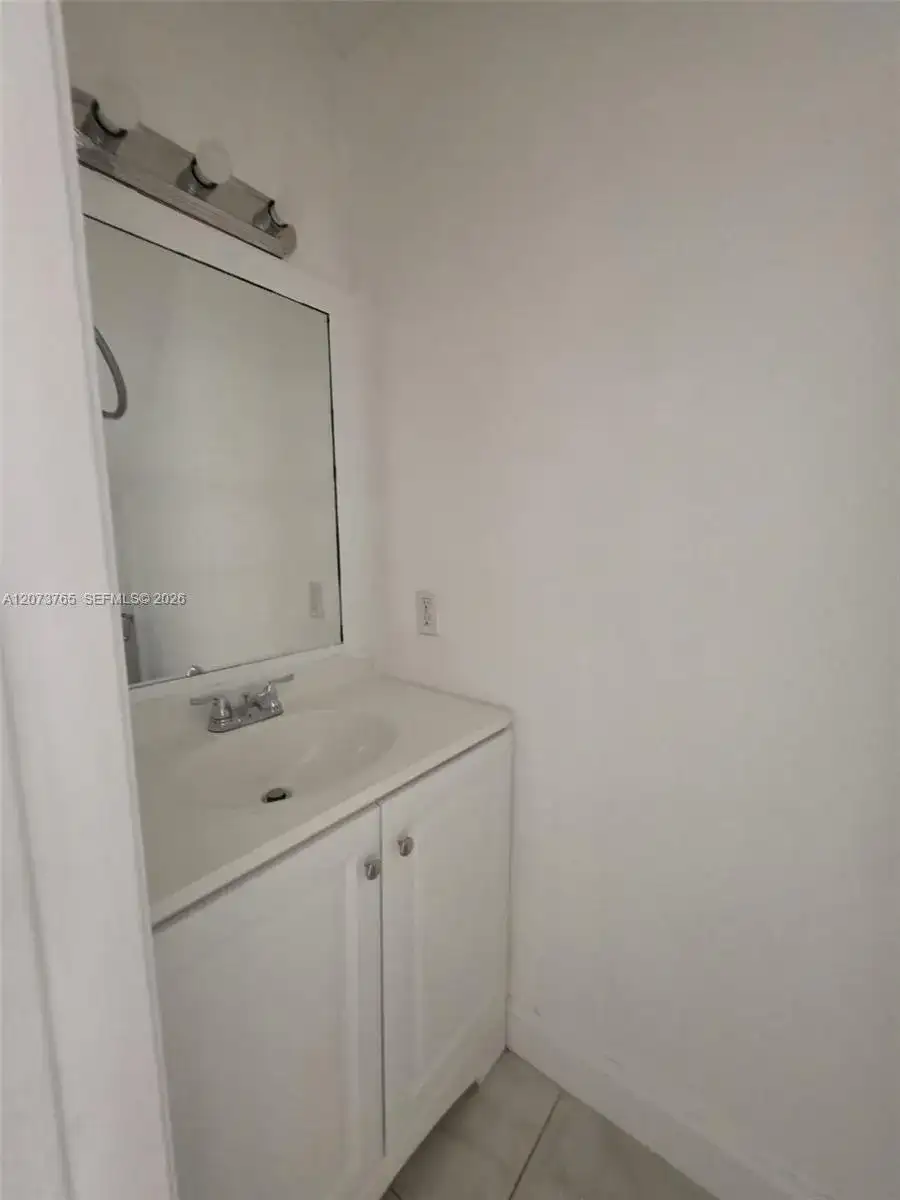 5827 W 26th Ave # 5827, Hialeah FL 33016 photo 3