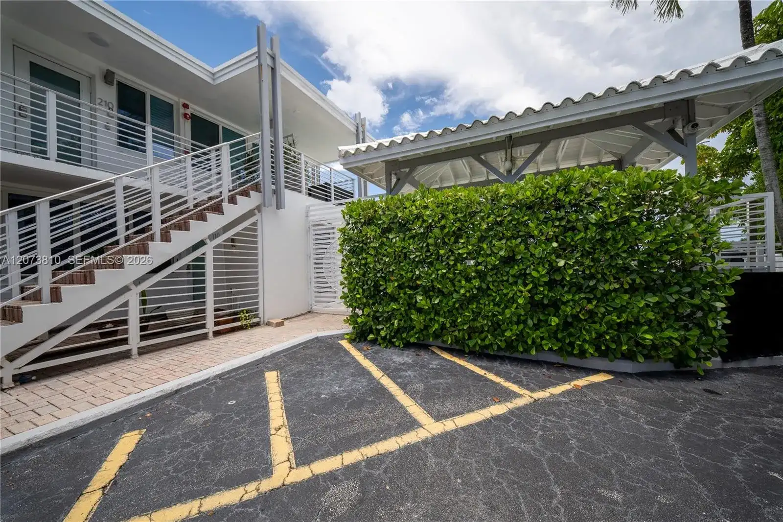 405 N Hibiscus Dr # 202, Miami Beach FL 33139 photo 2