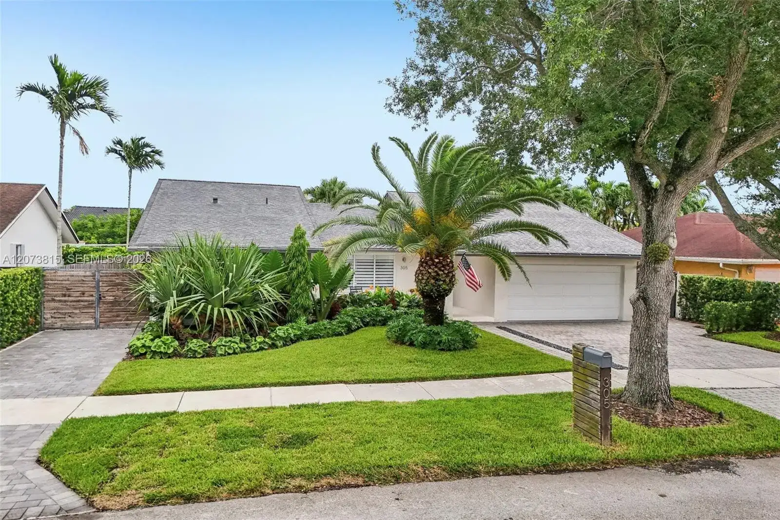 305 SW 134th Ct, Miami FL 33184 photo 3