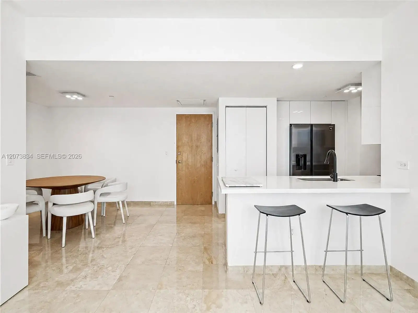 350 S Miami Ave # 2304, Miami FL 33130 photo 5