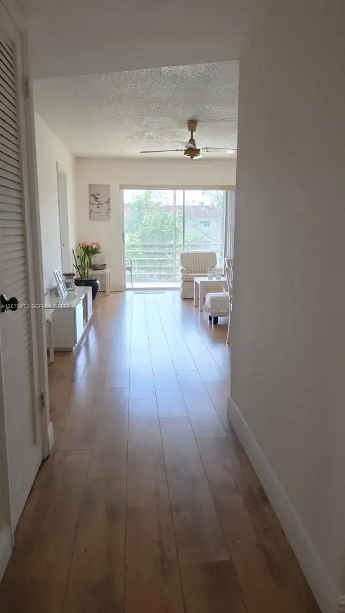 8000 N Sunrise Lakes Dr # 309, Sunrise FL 33322 photo 2