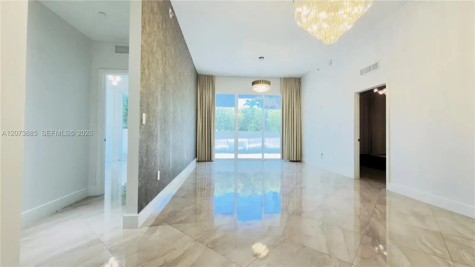 600 NE 27th St # 604, Miami FL 33137 photo 2