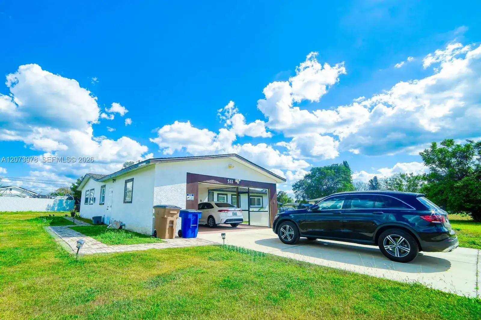 511 York, Lehigh Acres FL 33936 photo 4