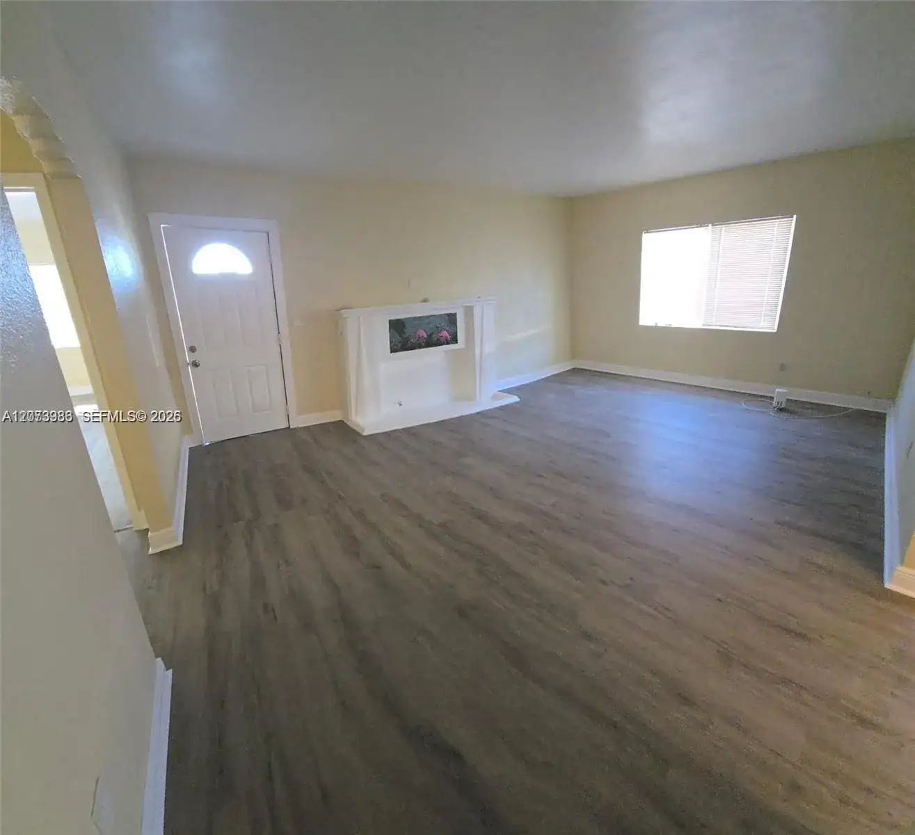 1259 NW 34th Ave, Miami FL 33125 photo 3