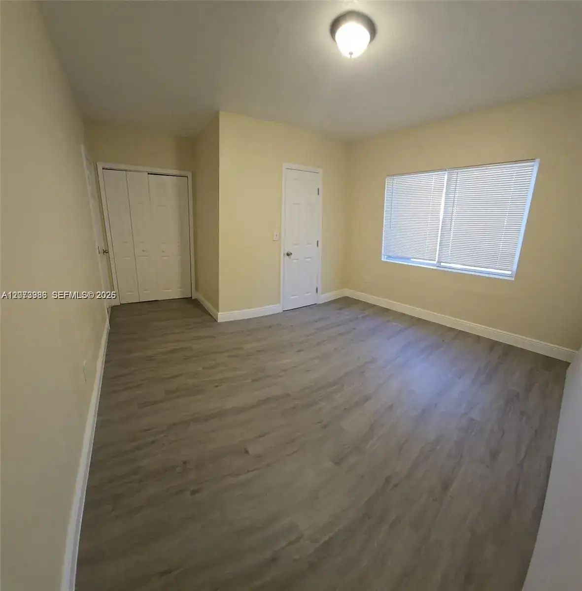1259 NW 34th Ave, Miami FL 33125 photo 5