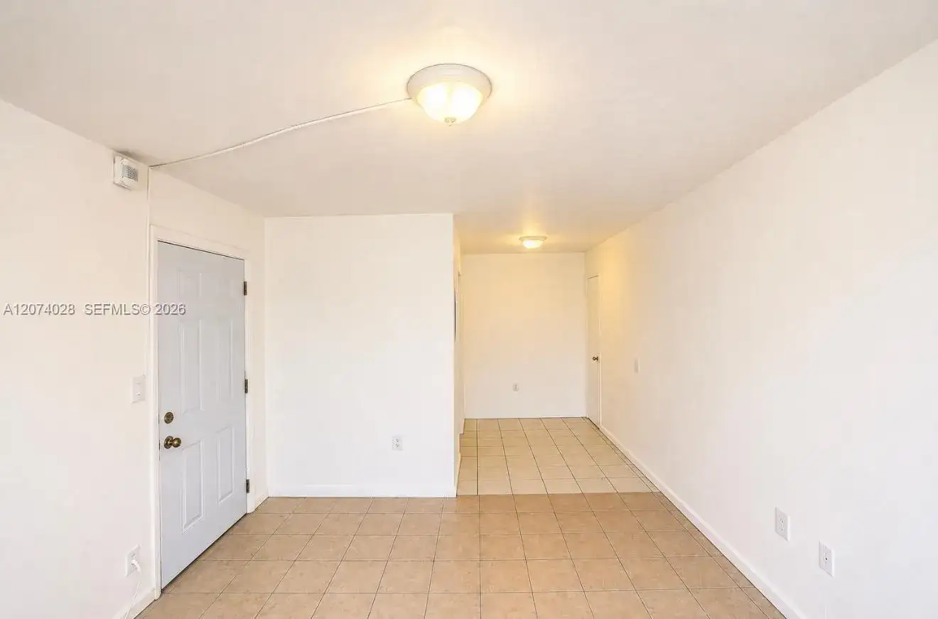 6080 W Flagler St # 24, Miami FL 33144 photo 5