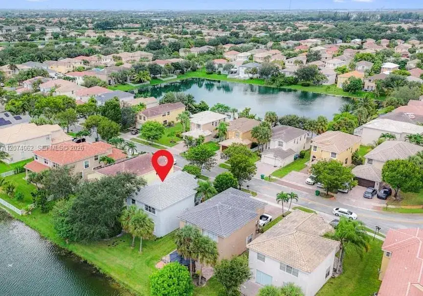 4261 SW 126th Ave, Miramar FL 33027 photo 3