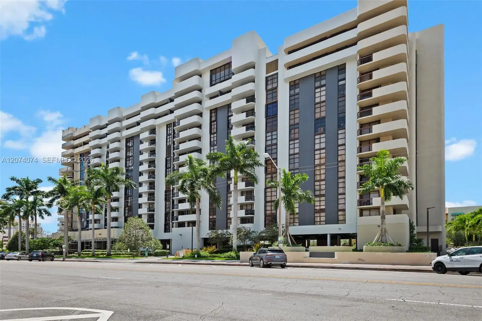 600 Biltmore Way # 1214, Coral Gables FL 33134 photo 2