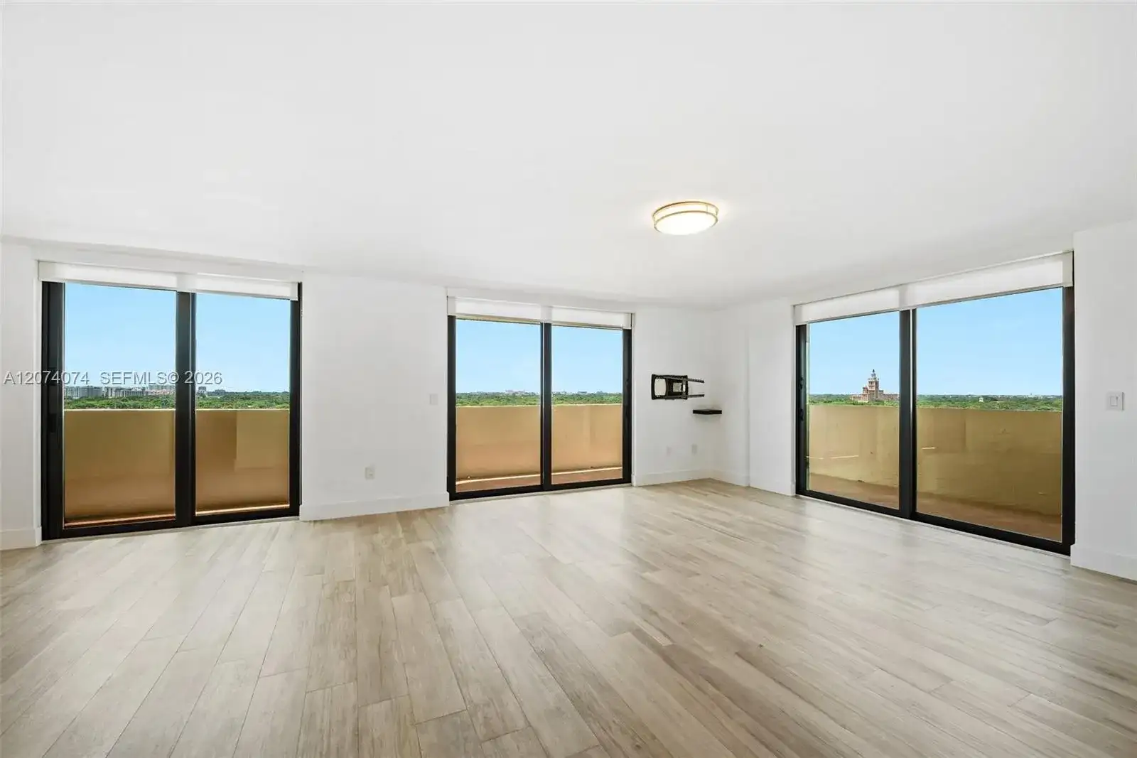 600 Biltmore Way # 1214, Coral Gables FL 33134 photo 4