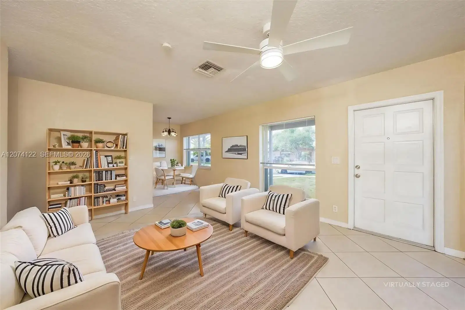 900 W Bloxham St, Lantana FL 33462 photo 5