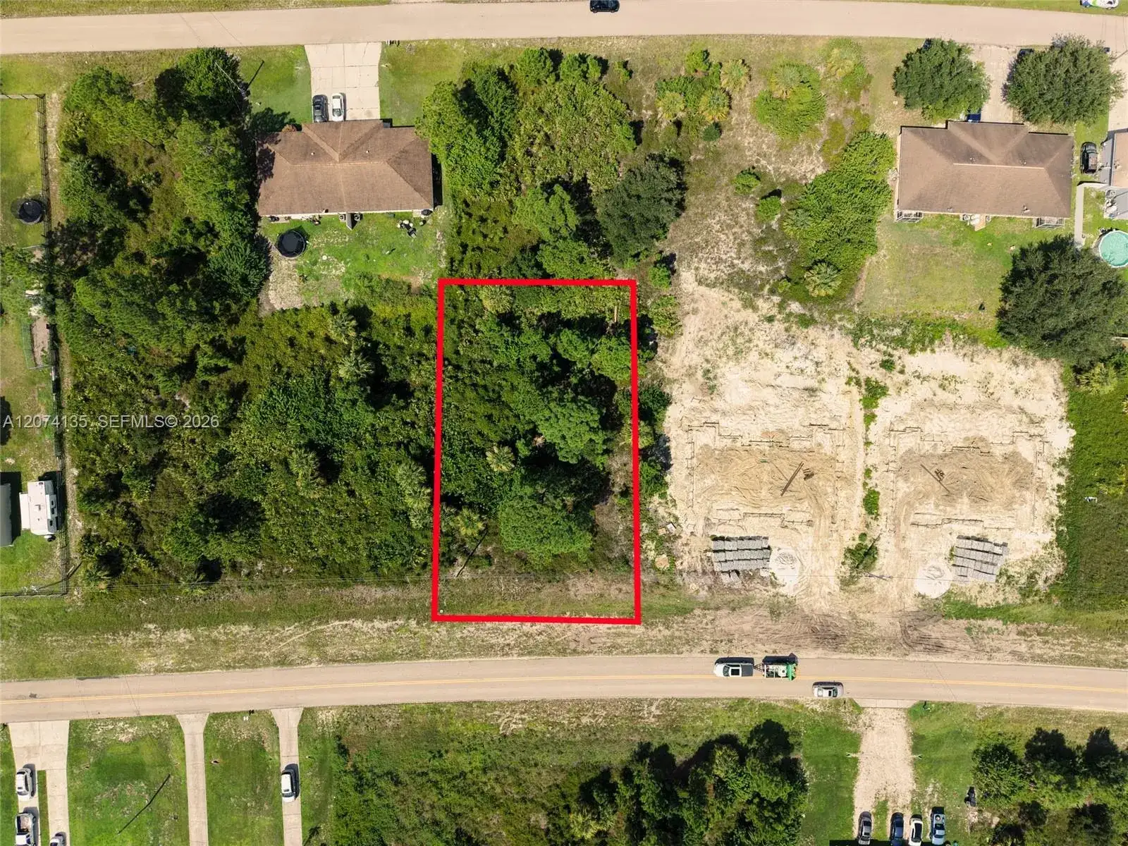 960 EISENHOWER BLVD, Lehigh Acres FL 33974 photo 2