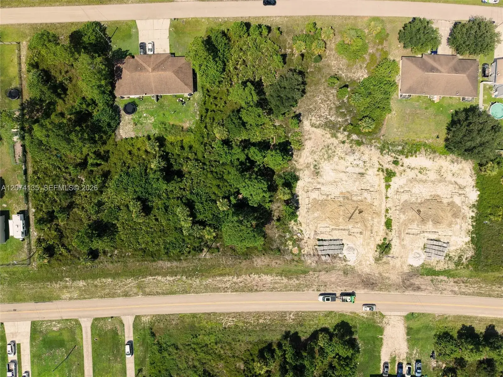 960 EISENHOWER BLVD, Lehigh Acres FL 33974 photo 3