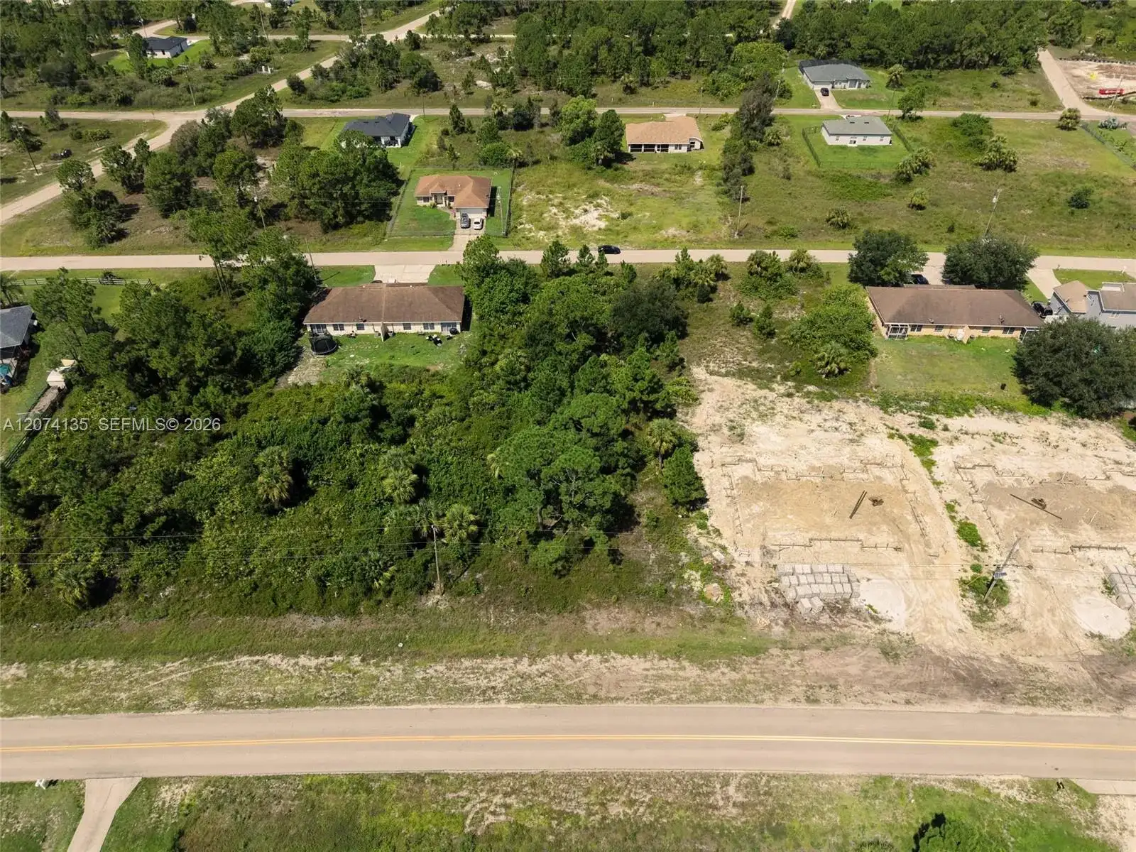 960 EISENHOWER BLVD, Lehigh Acres FL 33974 photo 4