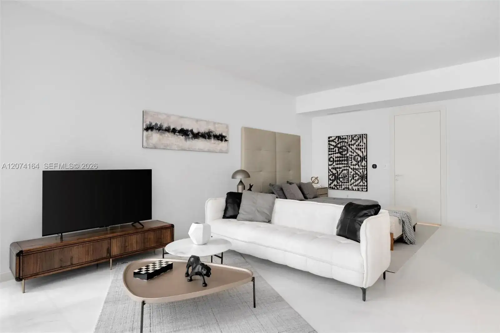 300 Biscayne Blvd Way # 1005, Miami FL 33131 photo 5
