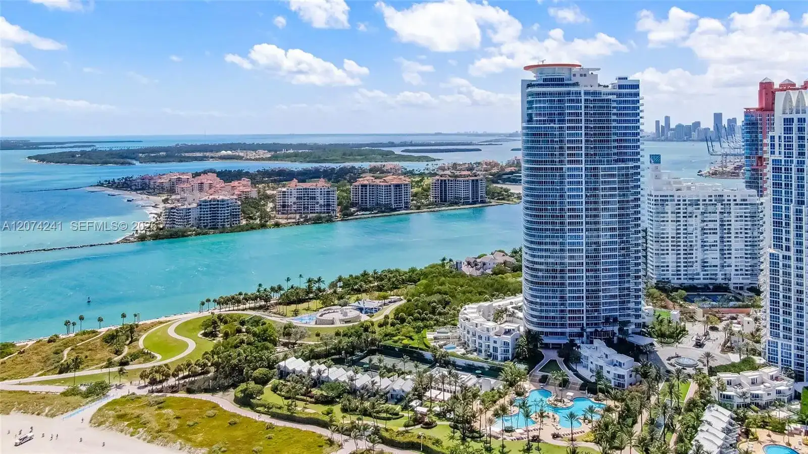 100 S Pointe Dr # 1810, Miami Beach FL 33139 photo 2
