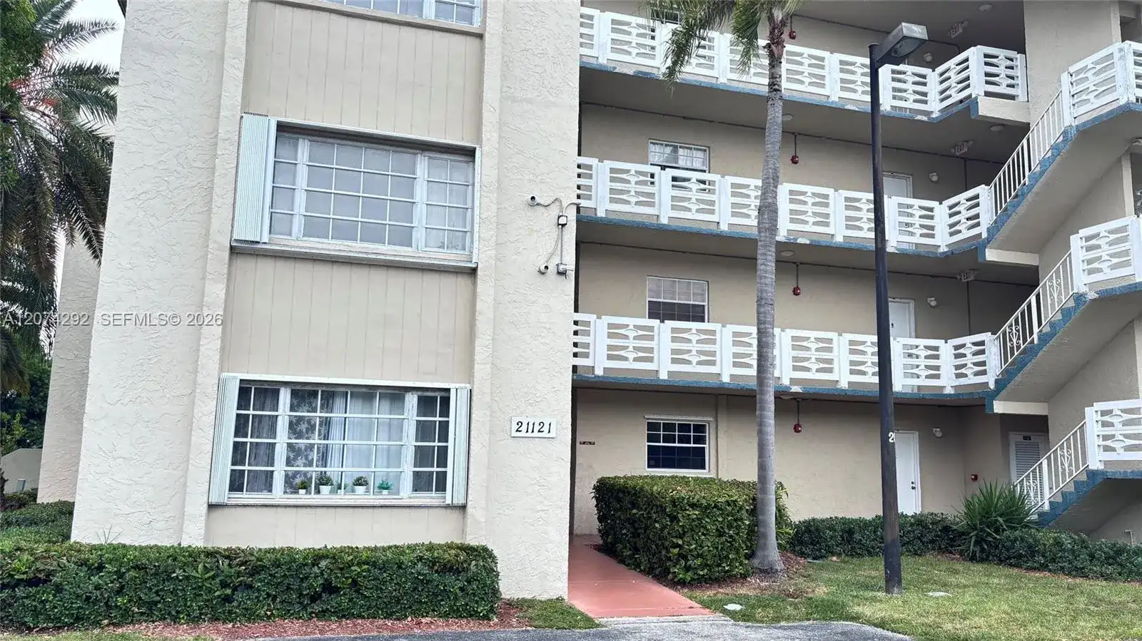 21121 SW 85th Ave # 308, Cutler Bay FL 33189 photo 3