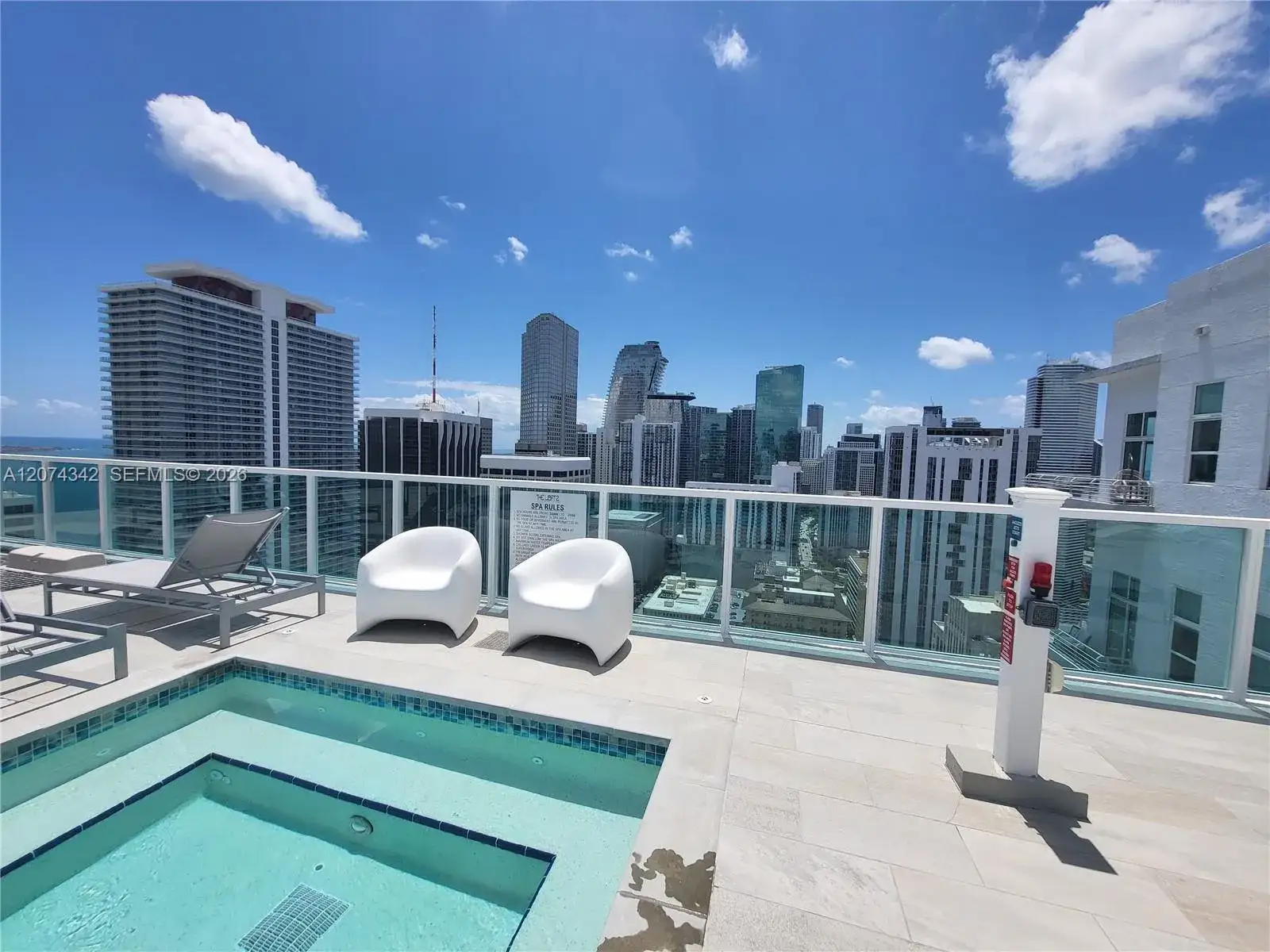 133 NE 2nd Ave # 2419, Miami FL 33132 photo 2