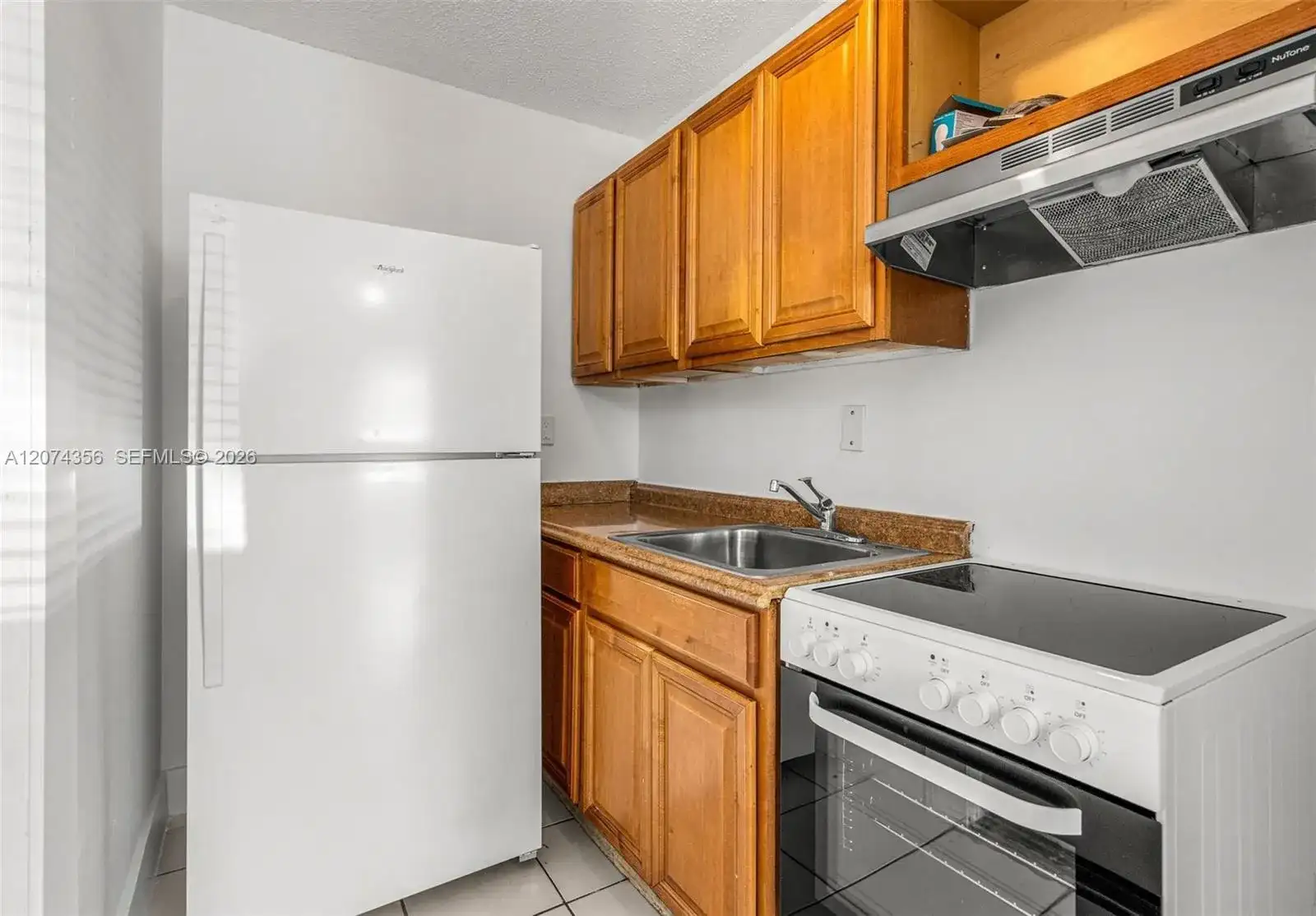 1020 NW 6th Ave # 1, Fort Lauderdale FL 33311 photo 4
