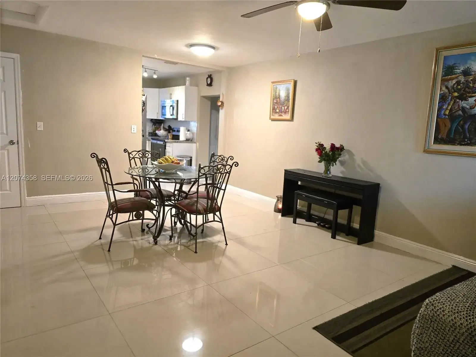 6626 SW 1st Ct, Pembroke Pines FL 33023 photo 2