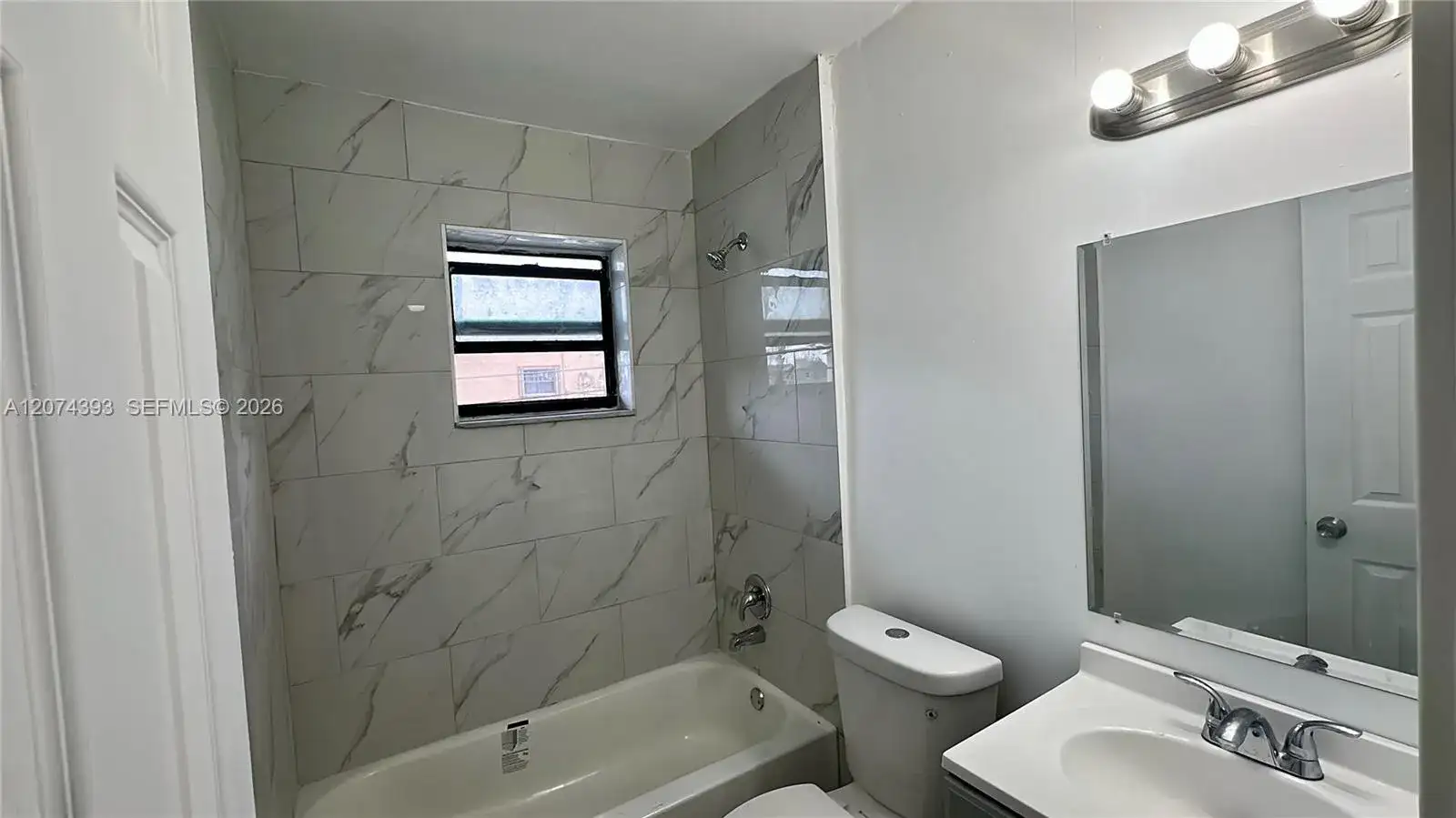 59 W 26th St # 8, Hialeah FL 33010 photo 2