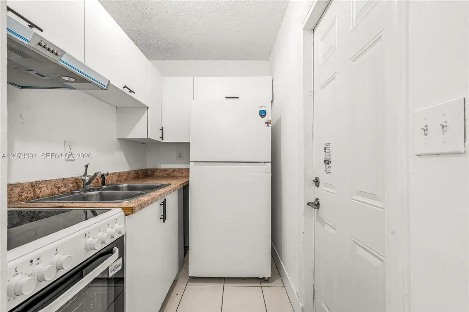 1020 NW 6th Ave # 2, Fort Lauderdale FL 33311 photo 3
