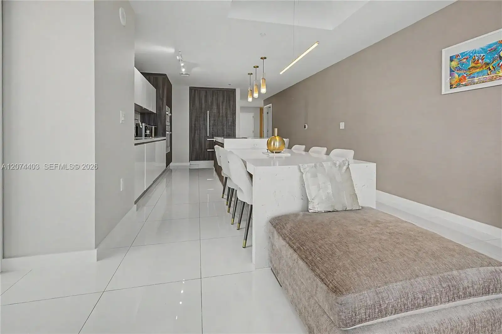 851 NE 1st Ave # 3301, Miami FL 33132 photo 4
