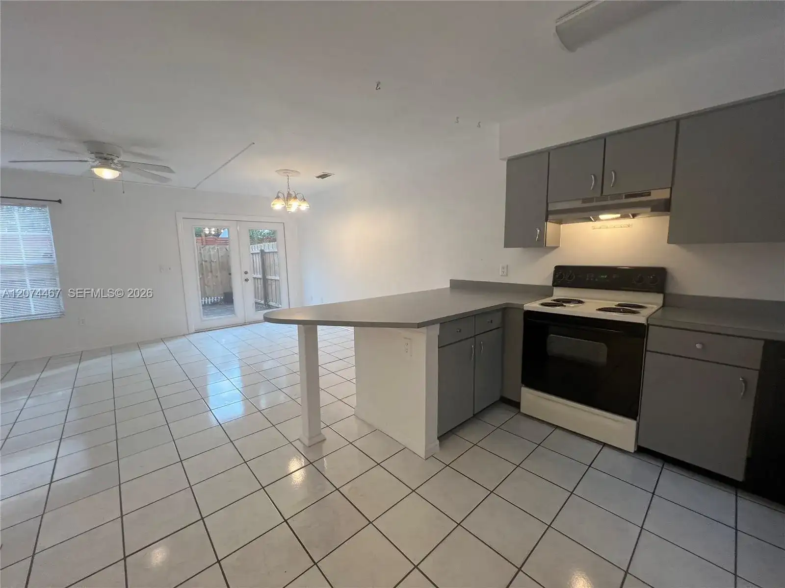 2871 SW 38 Place, Gainesville FL 32608 photo 2