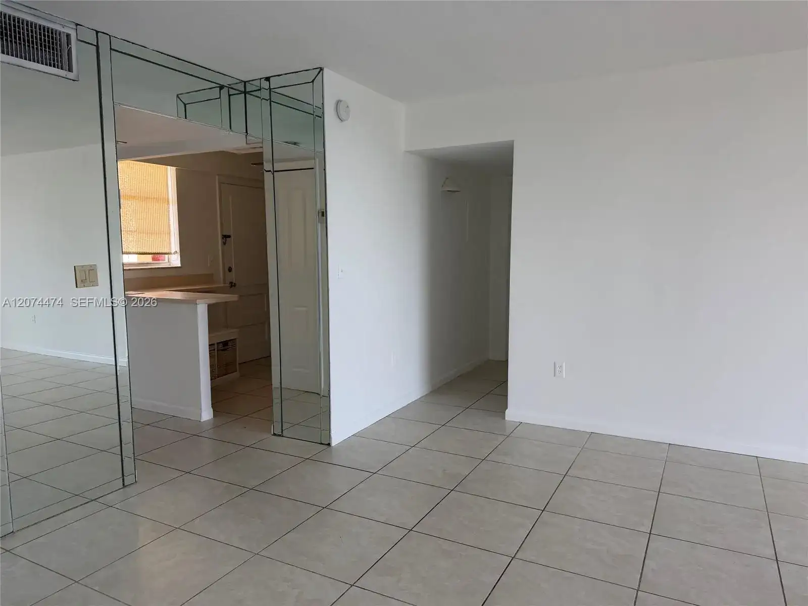 2910 Point East Dr # M514, Aventura FL 33160 photo 3