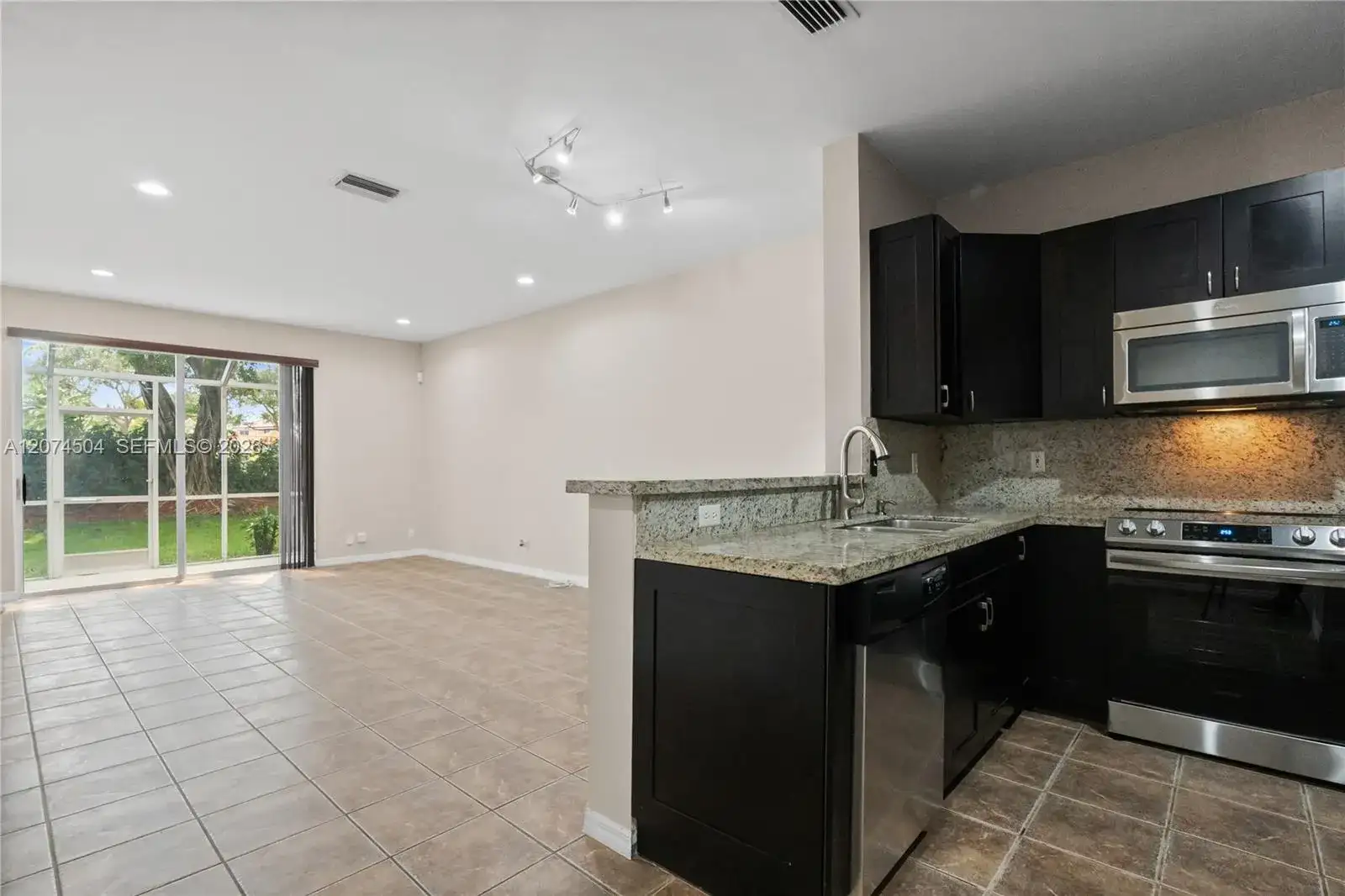 2082 Madeira Dr # 2082, Weston FL 33327 photo 3