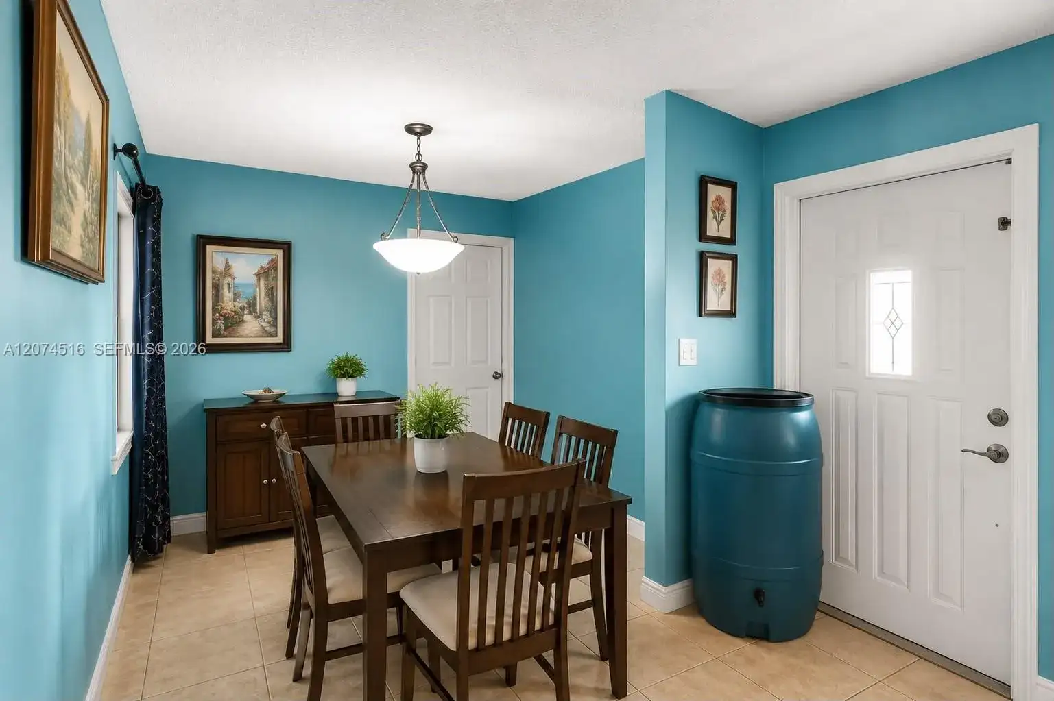 102 NE 206th Ter, Miami Gardens FL 33179 photo 4