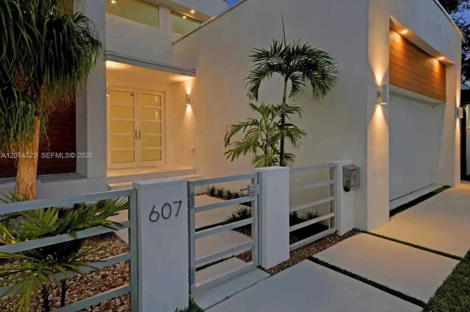 607 SE 6th St, Fort Lauderdale FL 33301 photo 4