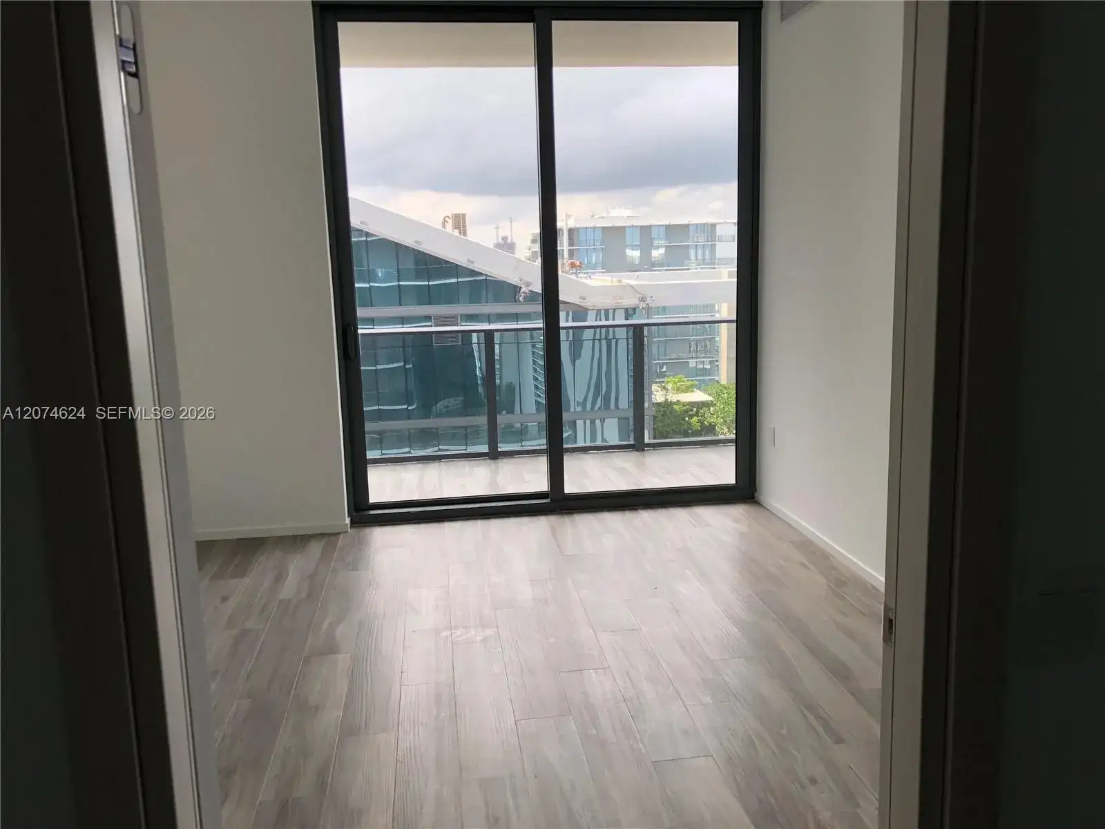 801 S Miami Ave # 4905, Miami FL 33130 photo 5