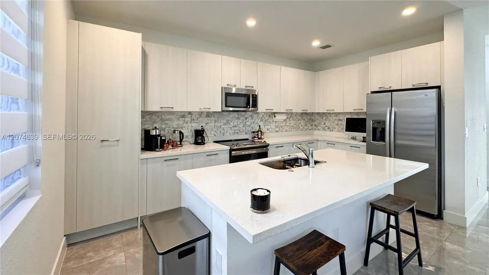 13659 SW 158th Ave, Miami FL 33196 photo 4