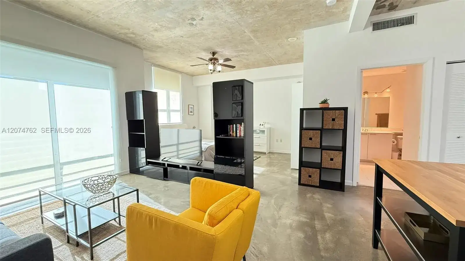234 NE 3rd St # 405, Miami FL 33132 photo 2