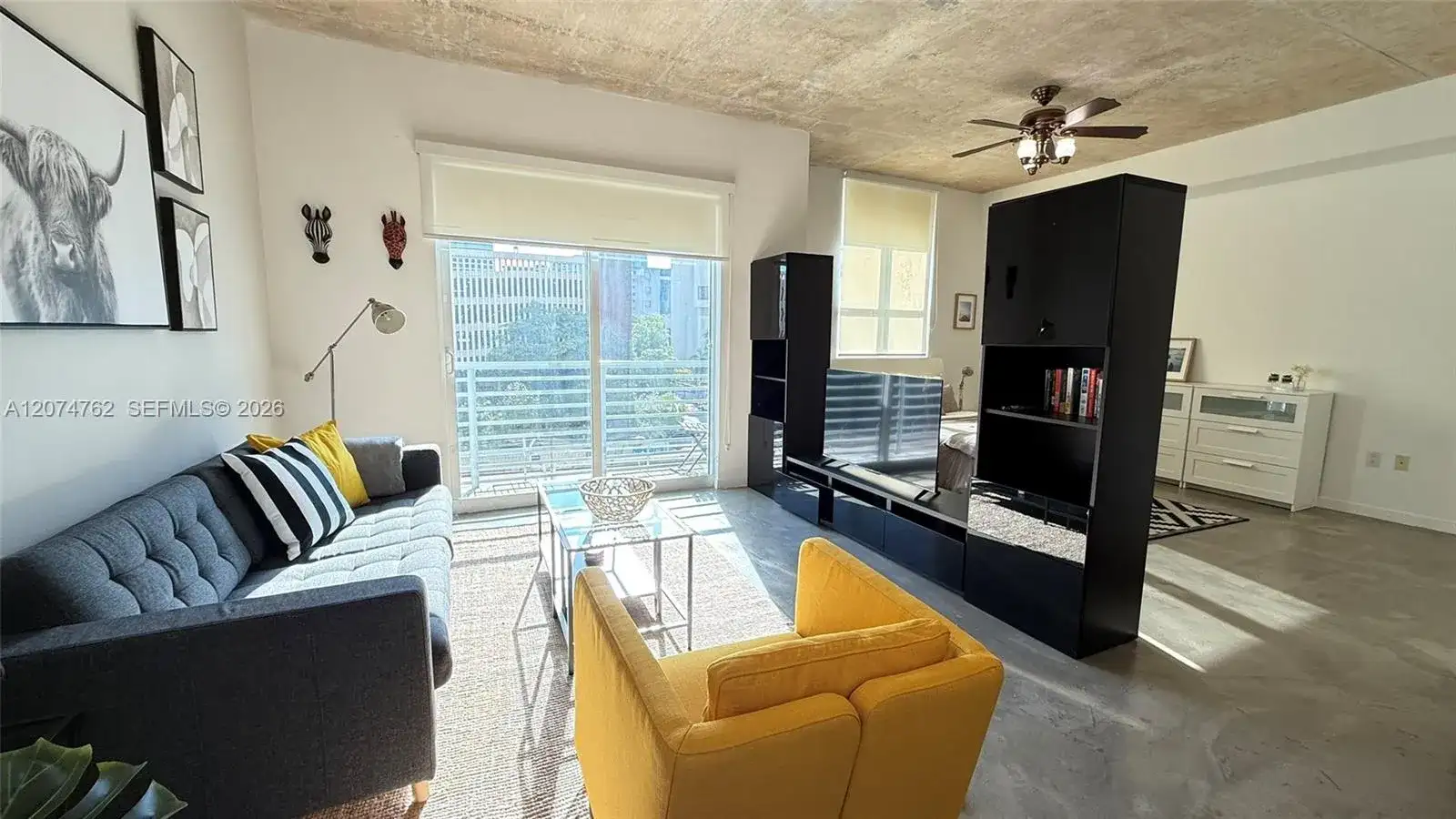 234 NE 3rd St # 405, Miami FL 33132 photo 4