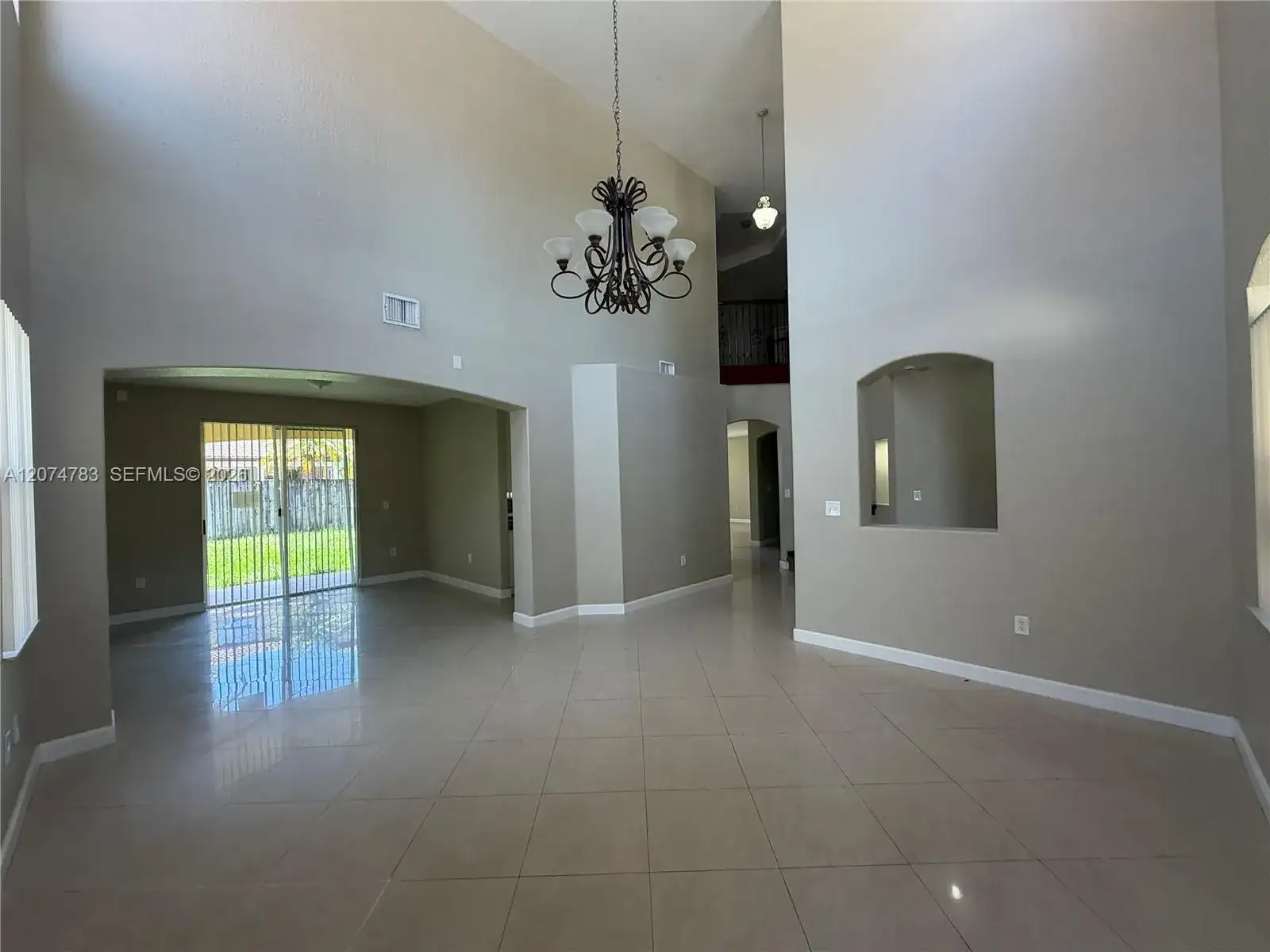 12141 SW 122nd Path, Miami FL 33186 photo 2