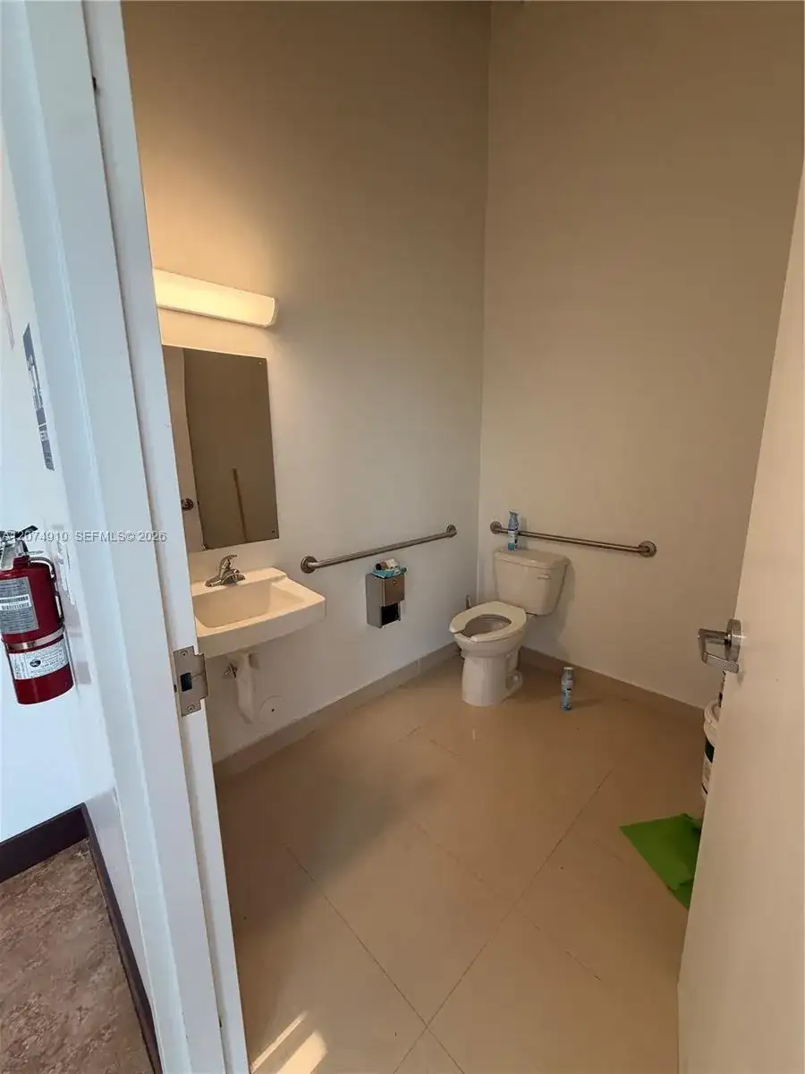 2501 SW 101st Ave # 211, Miramar FL 33025 photo 3