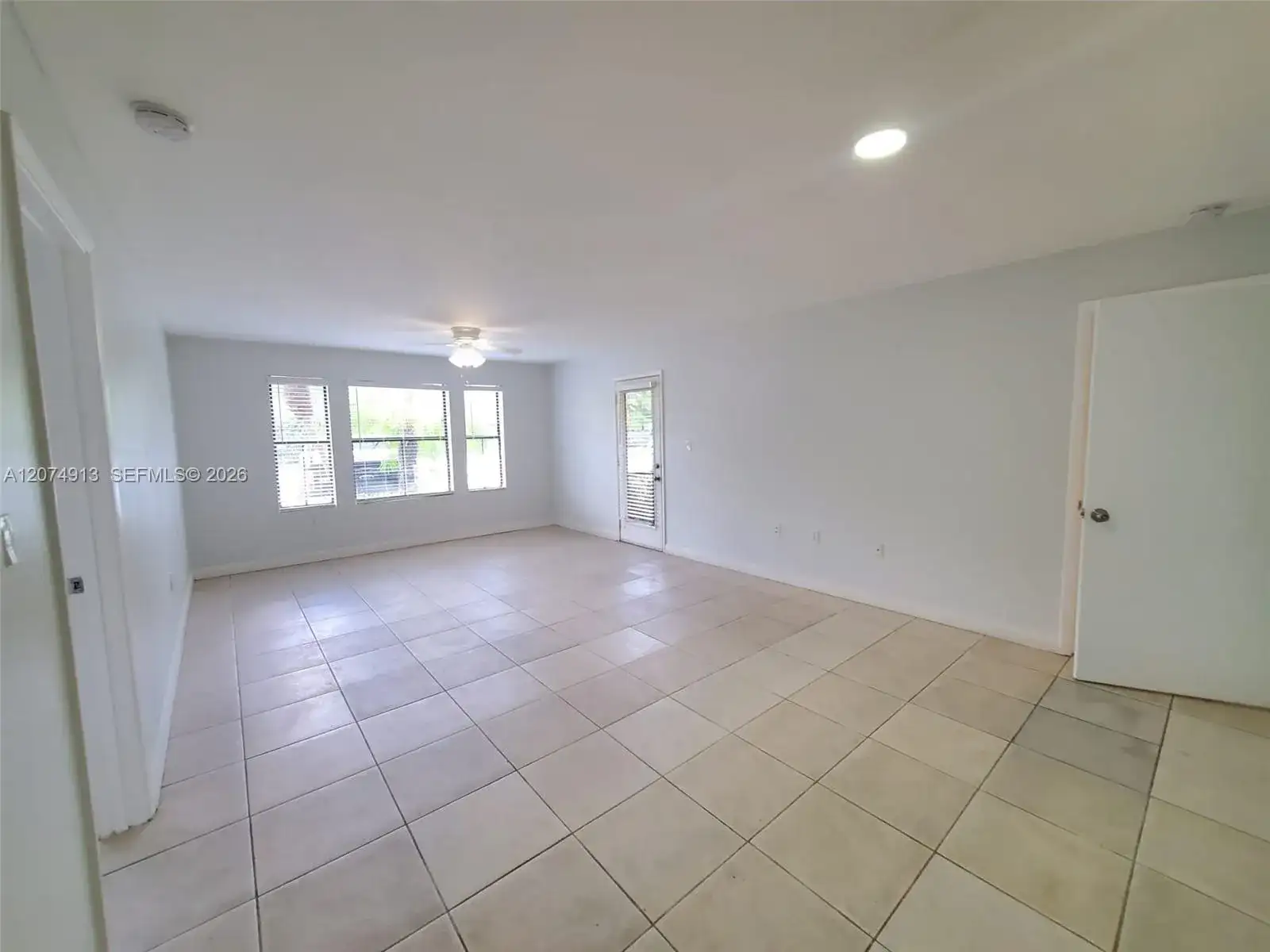 15591 SW 105th Ter # 512, Miami FL 33196 photo 3