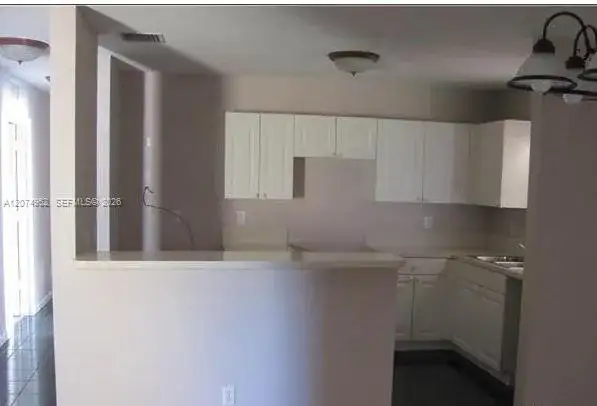 1050 NW 4th St, Boynton Beach FL 33435 photo 3