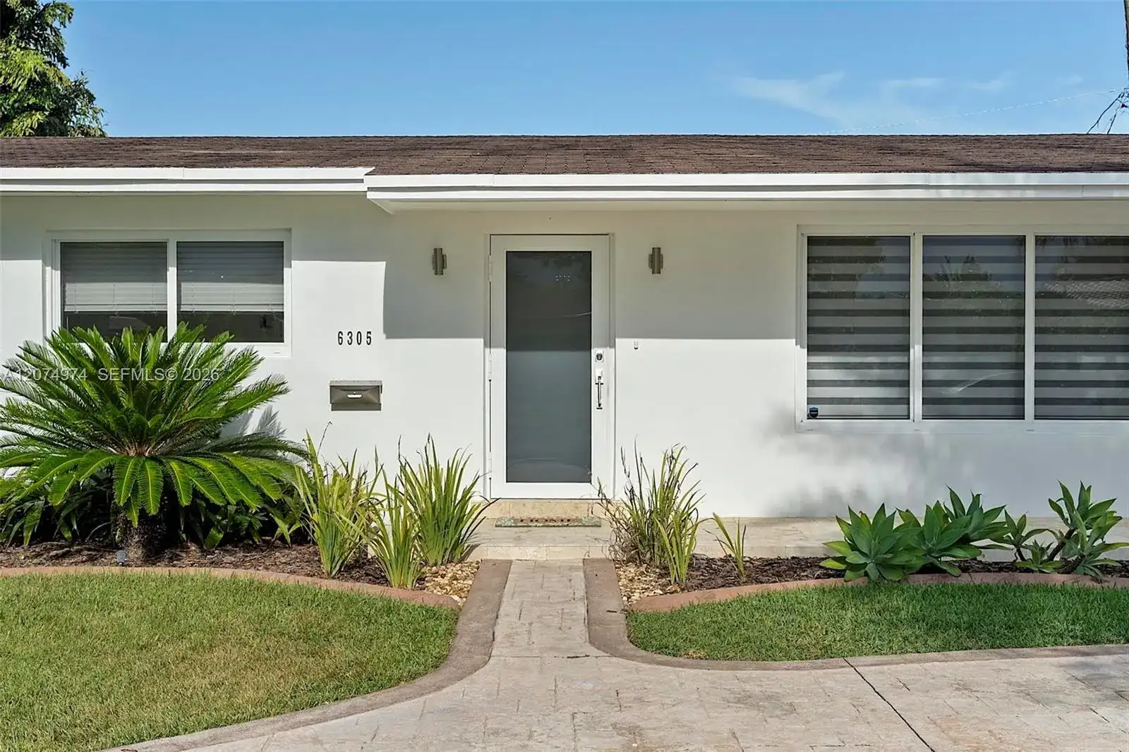 6305 SW 93rd Pl # 6305, Miami FL 33173 photo 2
