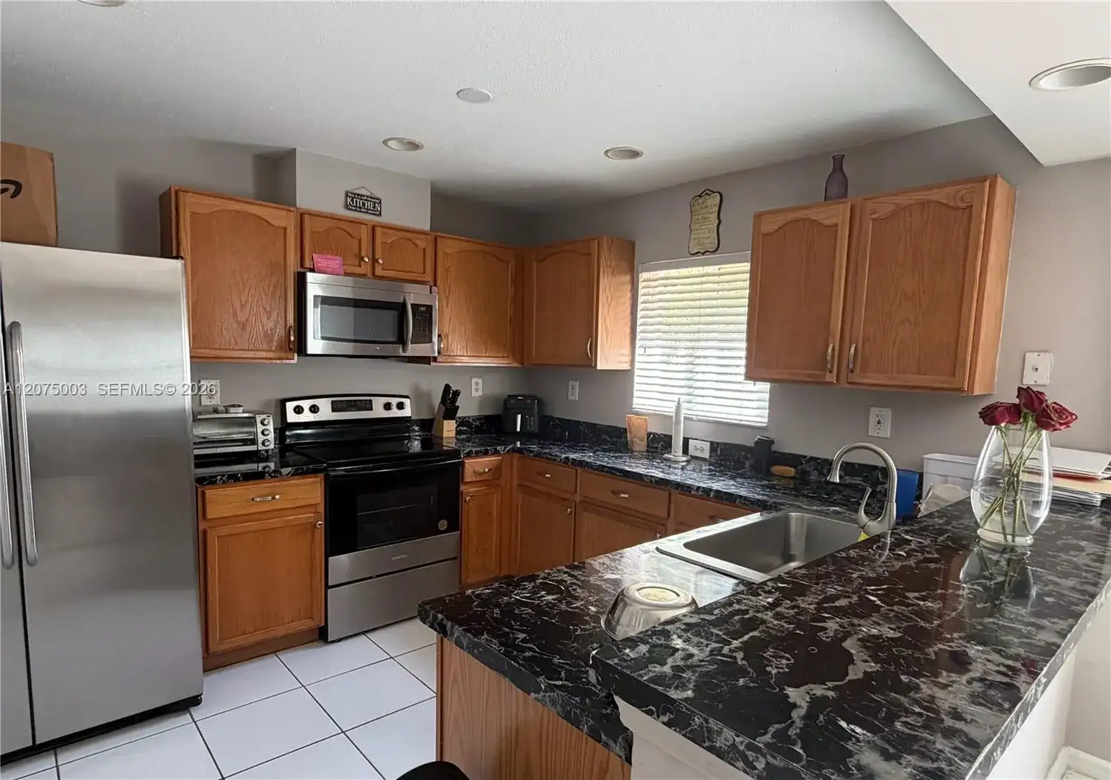 2403 SW 106th Ave, Miramar FL 33025 photo 2