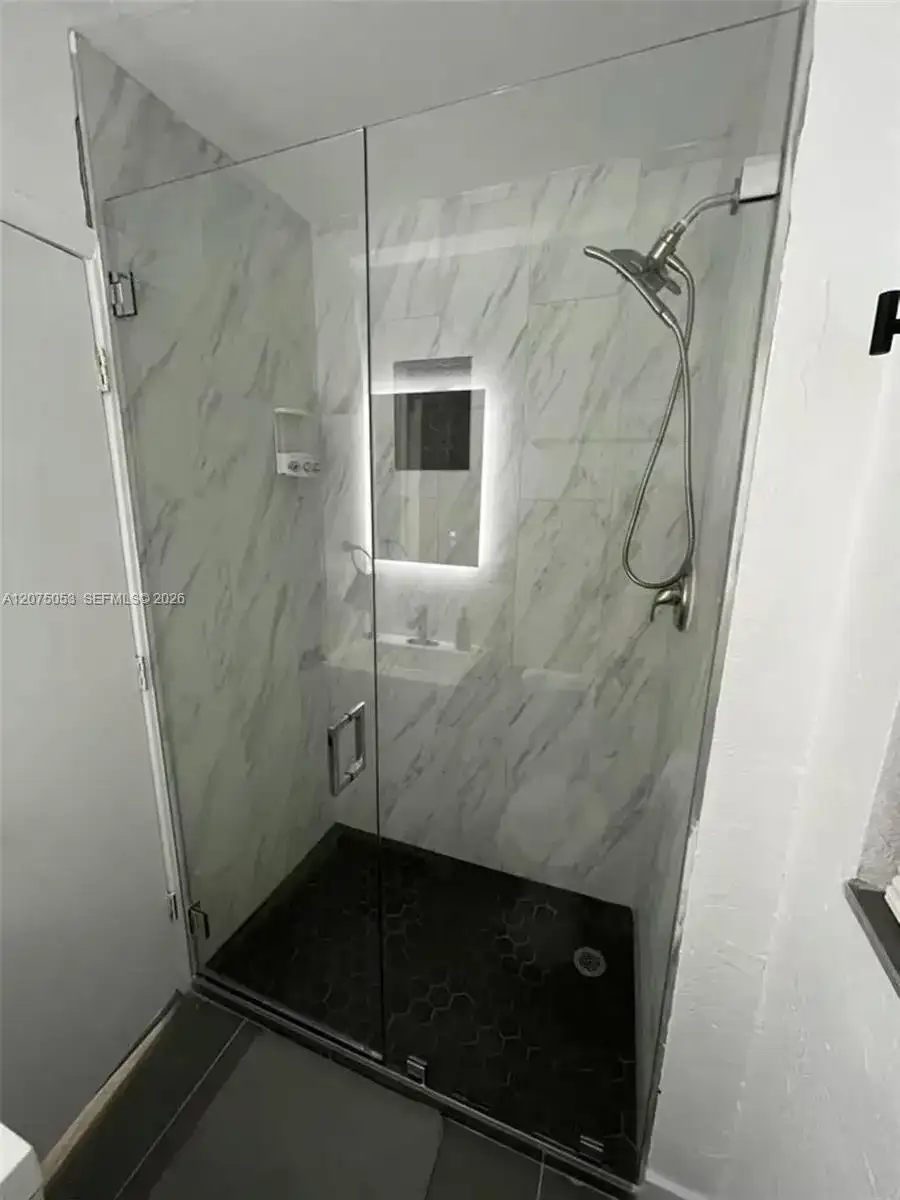 2216 Fillmore St # 4, Hollywood FL 33020 photo 2