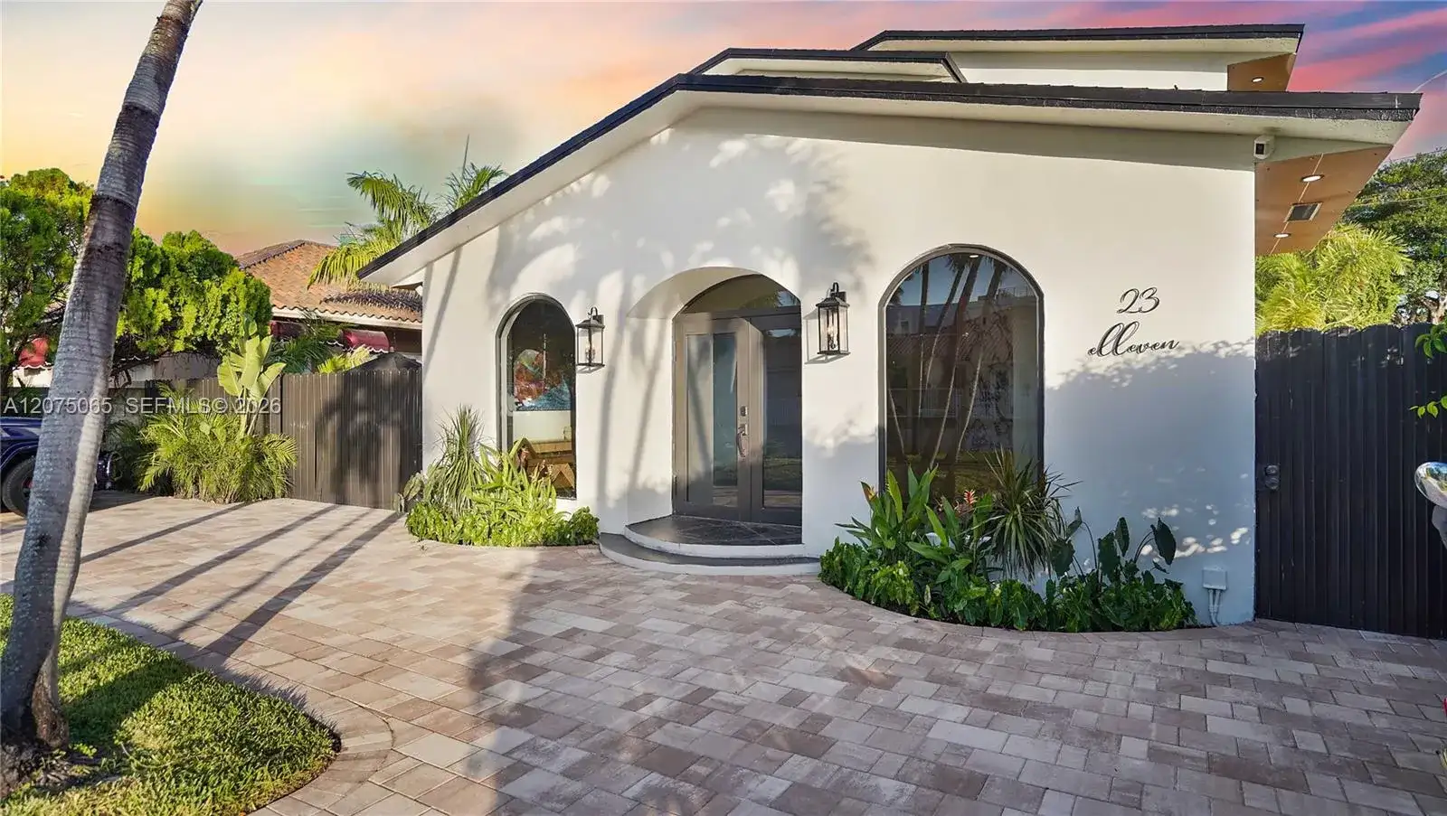 2311 SW 5th Ave, Miami FL 33129 photo 2