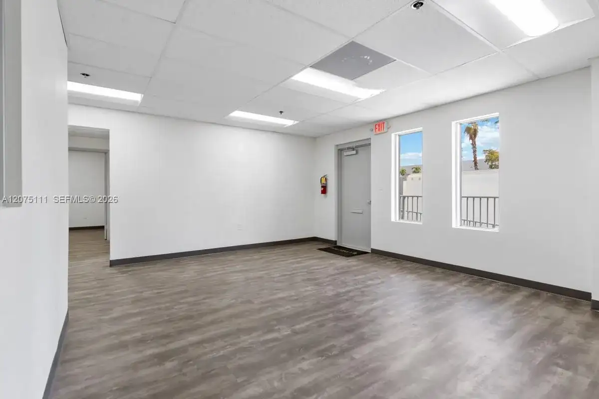 1924-1928 NW 82nd Ave # 1924, Doral FL 33126 photo 5