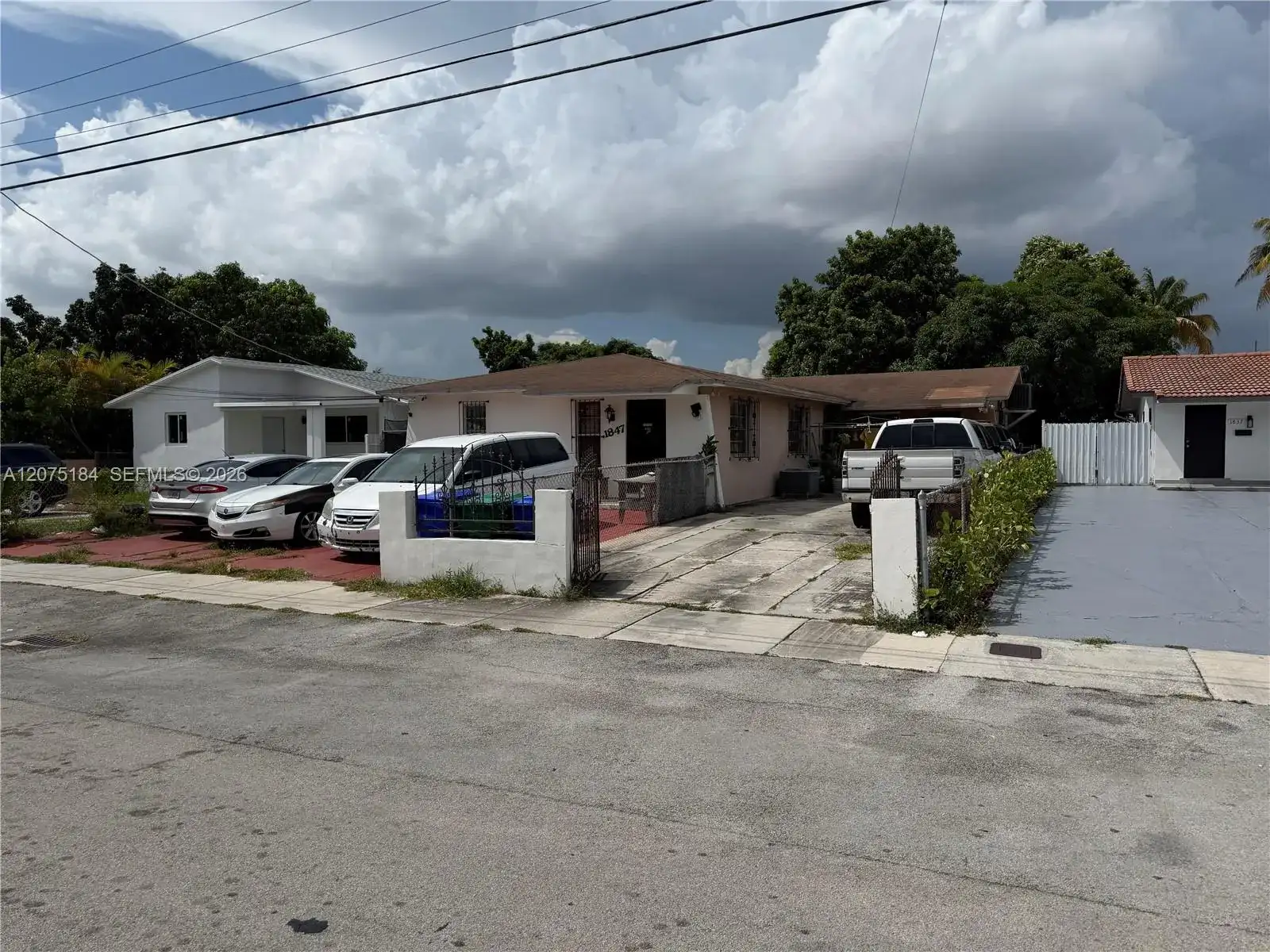 1845 NW 16th St, Miami FL 33125 photo 2