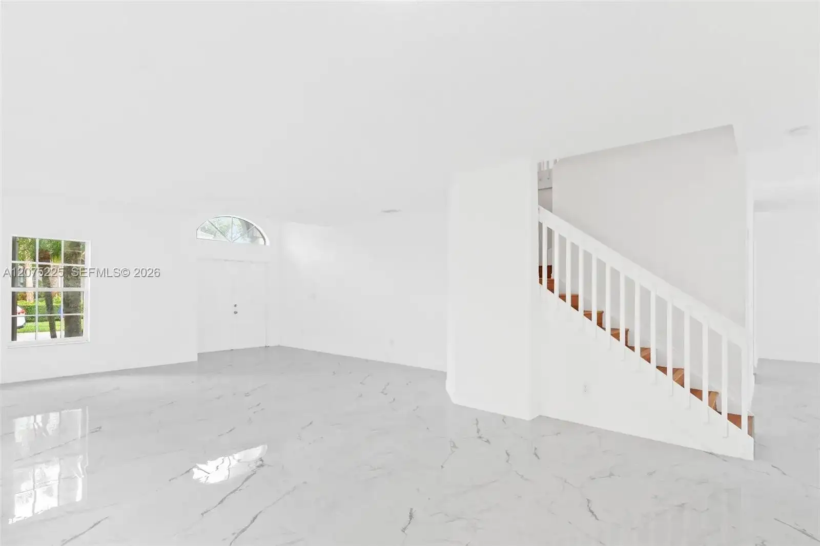 15842 SW 14 ST, Pembroke Pines FL 33027 photo 4